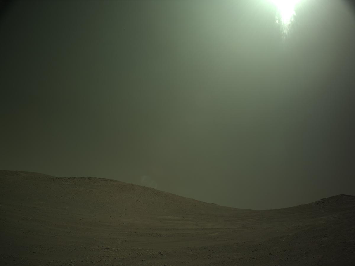 This image was taken by NAVCAM_LEFT onboard NASA's Mars rover Perseverance on Sol 1622