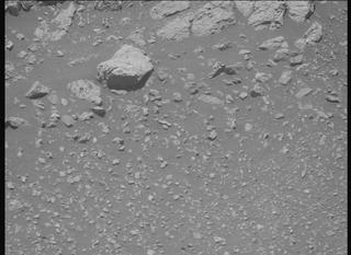 View image taken on Mars, Mars Perseverance Sol 1624: Right Mastcam-Z Camera