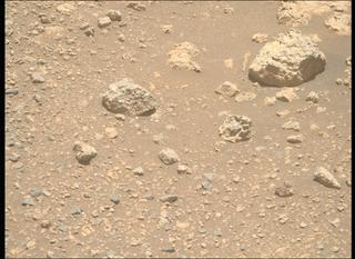 View image taken on Mars, Mars Perseverance Sol 1626: Right Mastcam-Z Camera