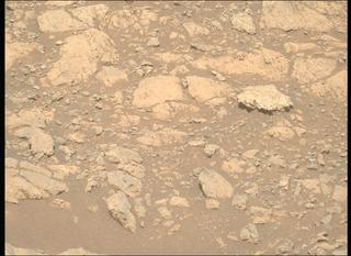 View image taken on Mars, Mars Perseverance Sol 1626: Right Mastcam-Z Camera