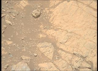 View image taken on Mars, Mars Perseverance Sol 1626: Right Mastcam-Z Camera
