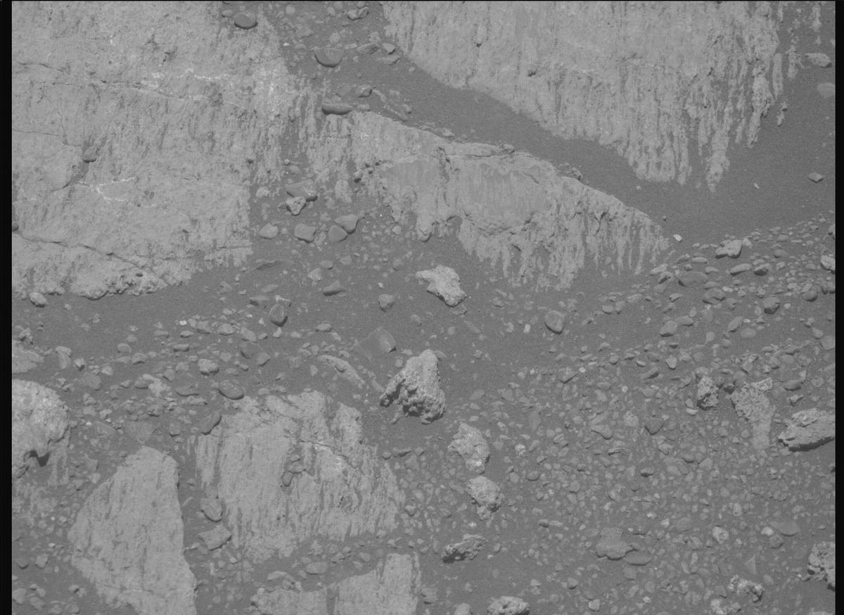 This image was taken by MCZ_RIGHT onboard NASA's Mars rover Perseverance on Sol 1626