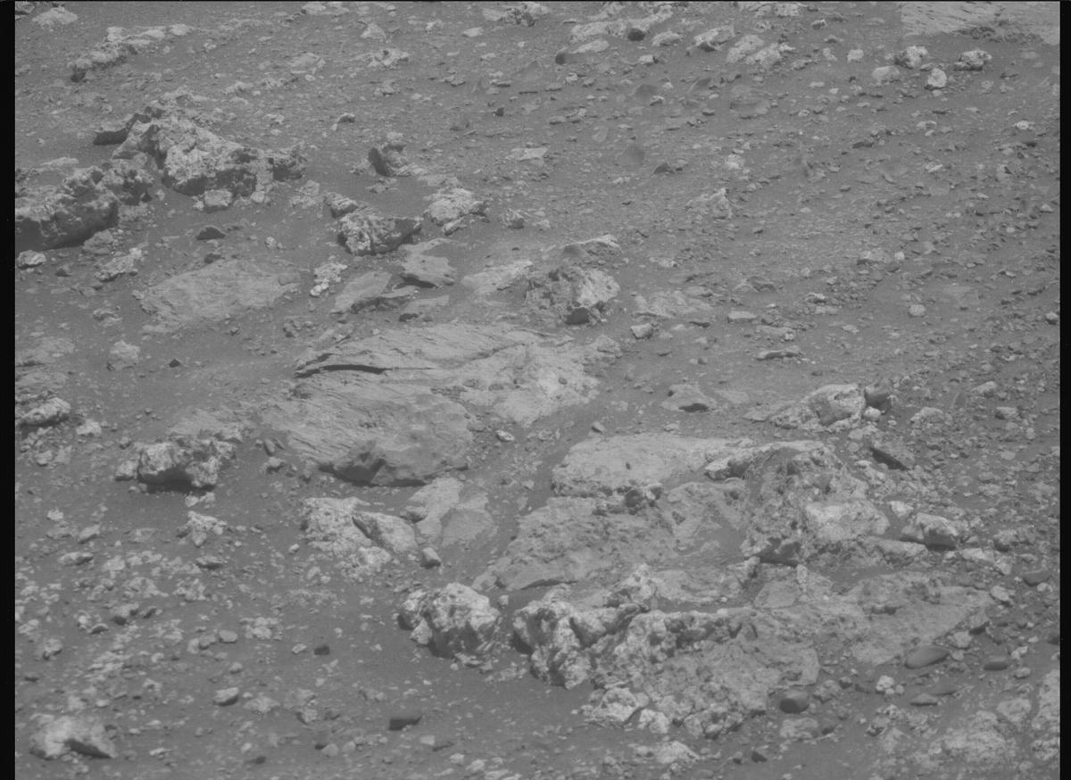 This image was taken by MCZ_RIGHT onboard NASA's Mars rover Perseverance on Sol 1627