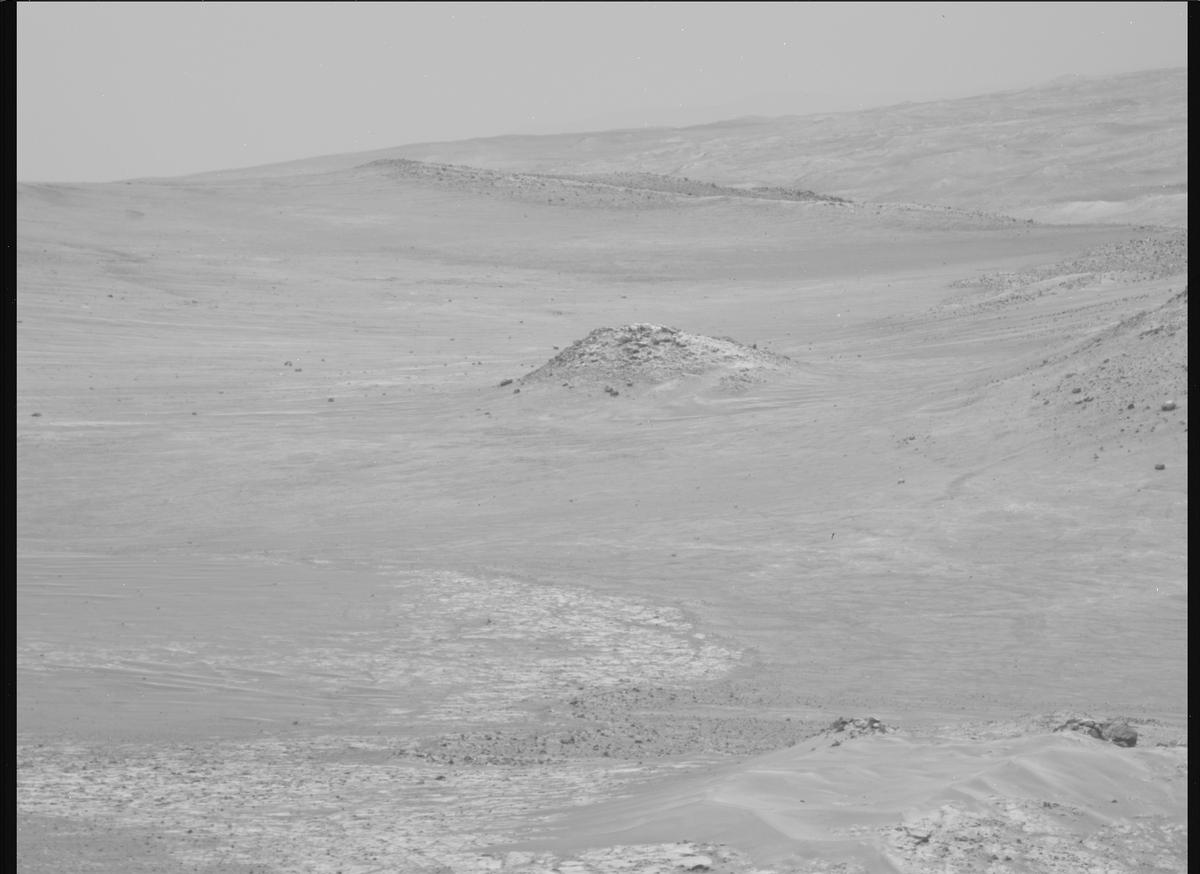 This image was taken by MCZ_RIGHT onboard NASA's Mars rover Perseverance on Sol 1628