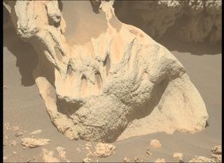 View image taken on Mars, Mars Perseverance Sol 1629: Left Mastcam-Z Camera