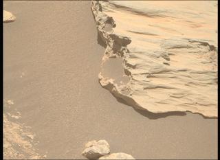 View image taken on Mars, Mars Perseverance Sol 1629: Right Mastcam-Z Camera