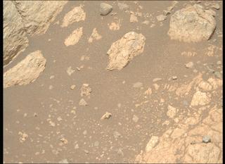 View image taken on Mars, Mars Perseverance Sol 1629: Right Mastcam-Z Camera