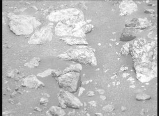 View image taken on Mars, Mars Perseverance Sol 1629: Right Mastcam-Z Camera