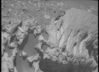 View image taken on Mars, Mars Perseverance Sol 1629: Right Mastcam-Z Camera