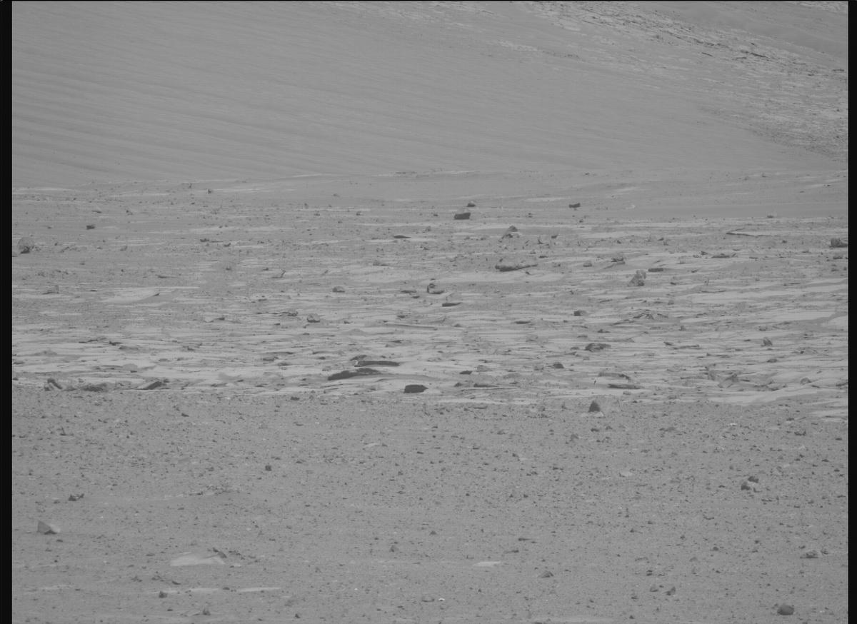 This image was taken by MCZ_RIGHT onboard NASA's Mars rover Perseverance on Sol 1632
