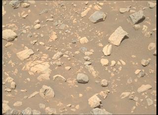 View image taken on Mars, Mars Perseverance Sol 1633: Right Mastcam-Z Camera