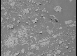 View image taken on Mars, Mars Perseverance Sol 1633: Right Mastcam-Z Camera