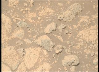 View image taken on Mars, Mars Perseverance Sol 1634: Right Mastcam-Z Camera