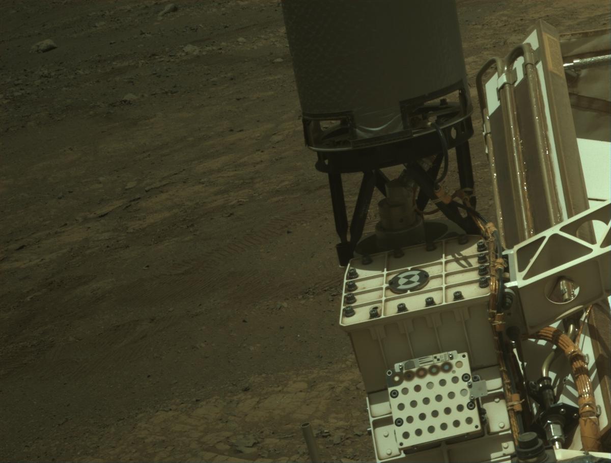 This image was taken by NAVCAM_RIGHT onboard NASA's Mars rover Perseverance on Sol 1635