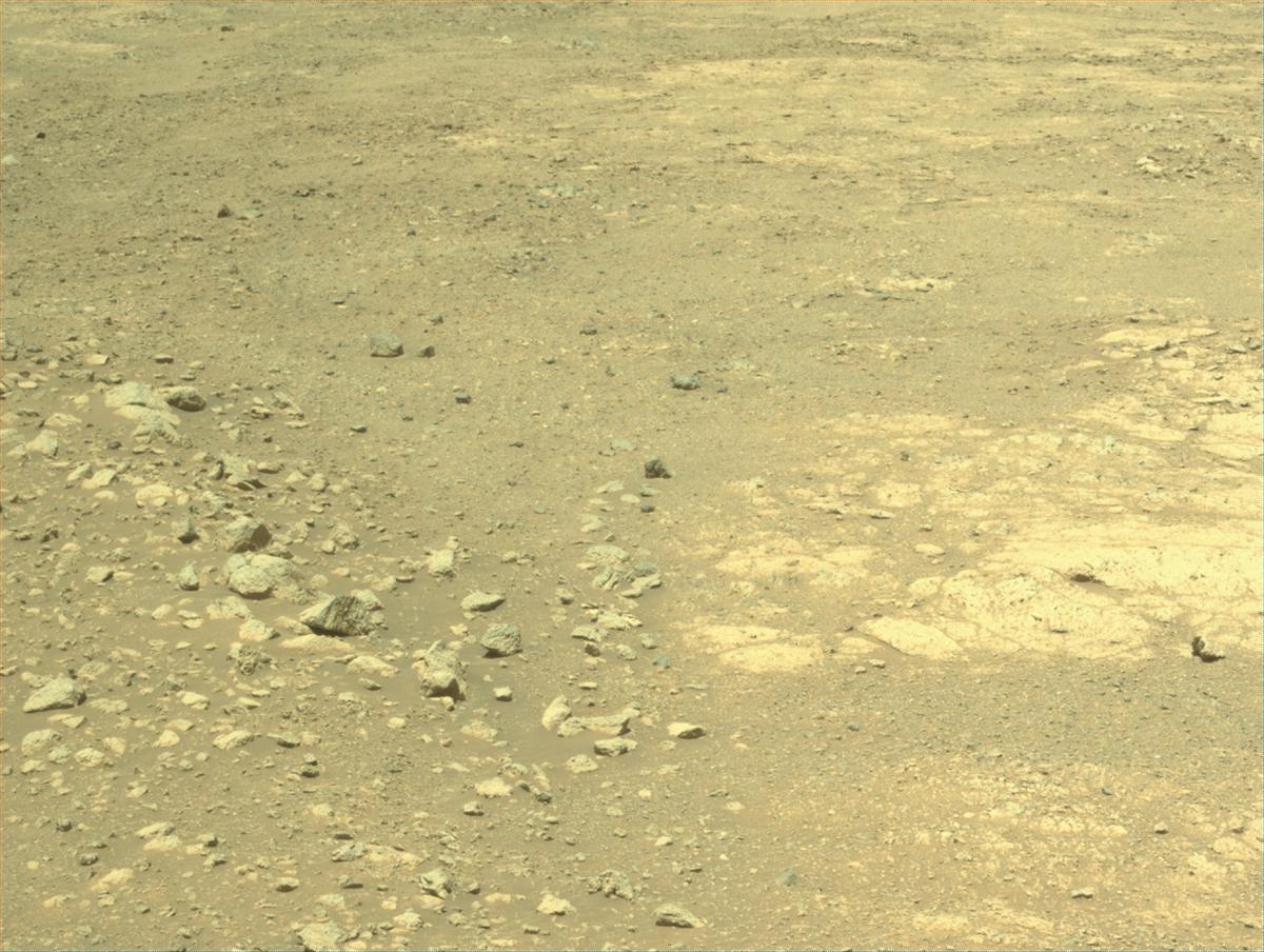 This image was taken by NAVCAM_RIGHT onboard NASA's Mars rover Perseverance on Sol 1635