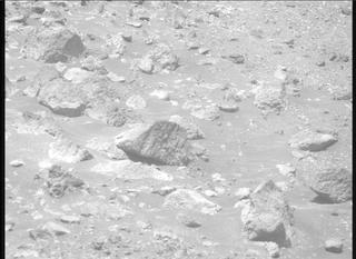 View image taken on Mars, Mars Perseverance Sol 1639: Right Mastcam-Z Camera