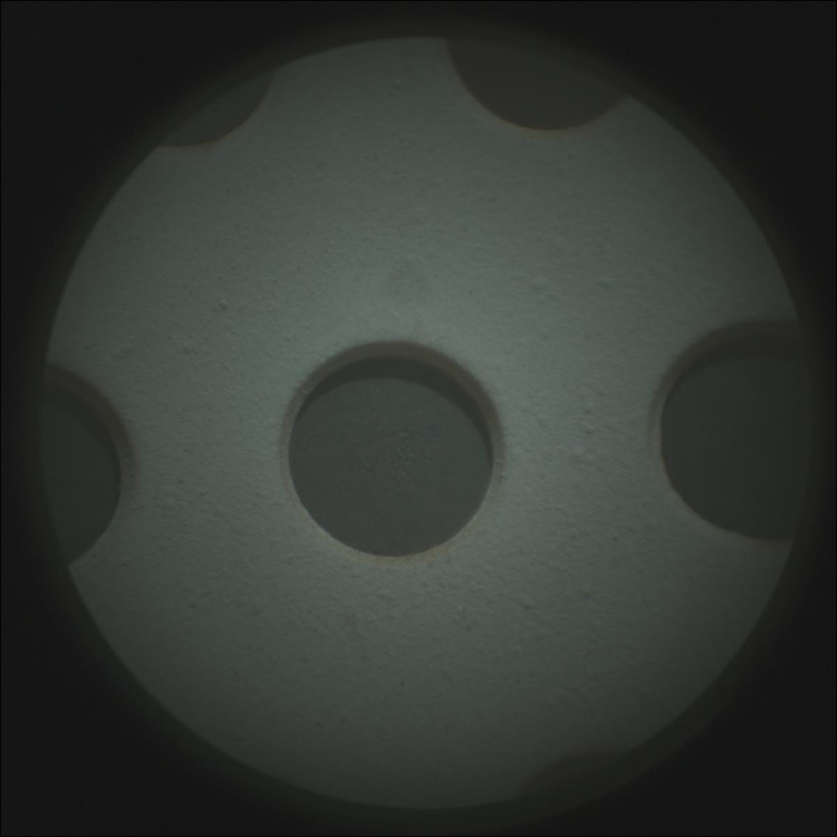 This image was taken by SUPERCAM_RMI onboard NASA's Mars rover Perseverance on Sol 1643