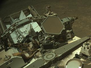 View image taken on Mars, Mars Perseverance Sol 1647: Right Navigation Camera (Navcam)
