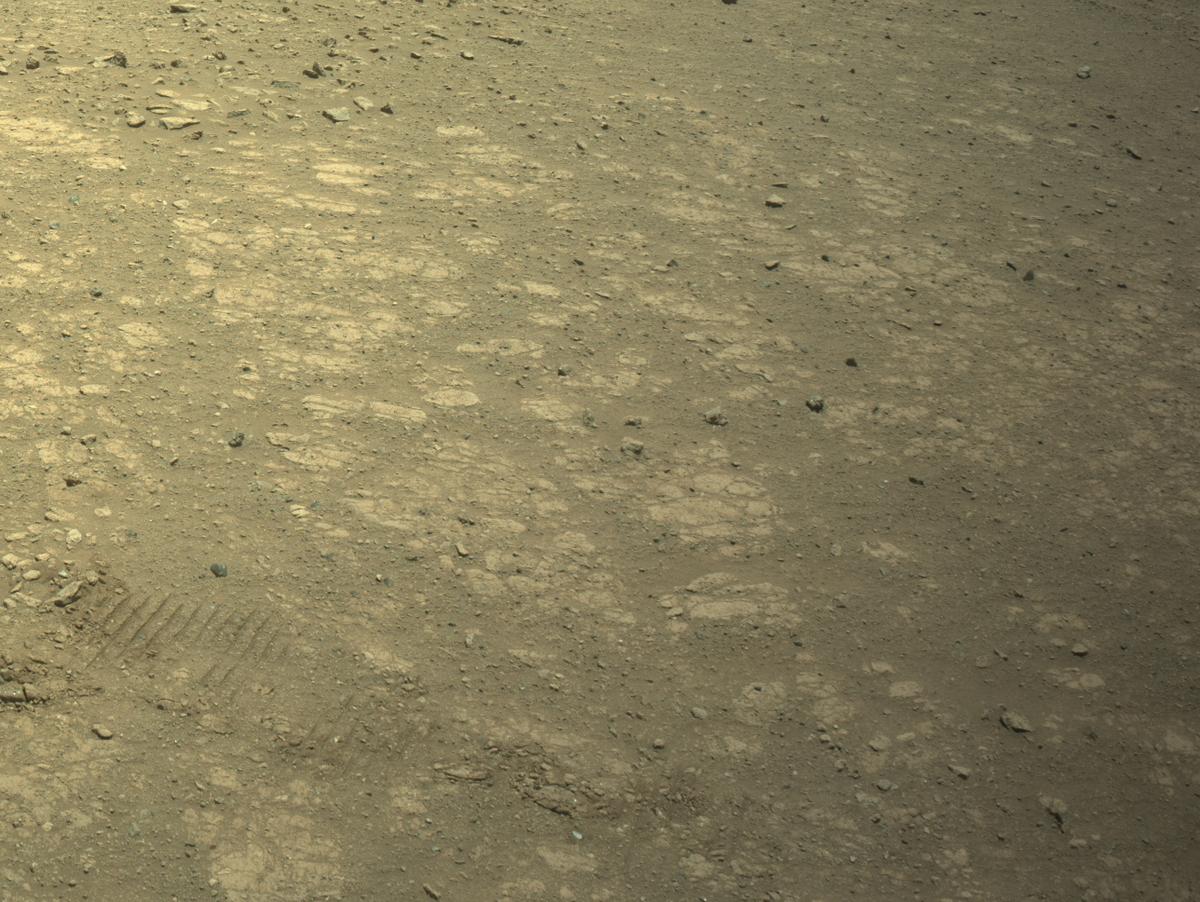 This image was taken by NAVCAM_RIGHT onboard NASA's Mars rover Perseverance on Sol 1647