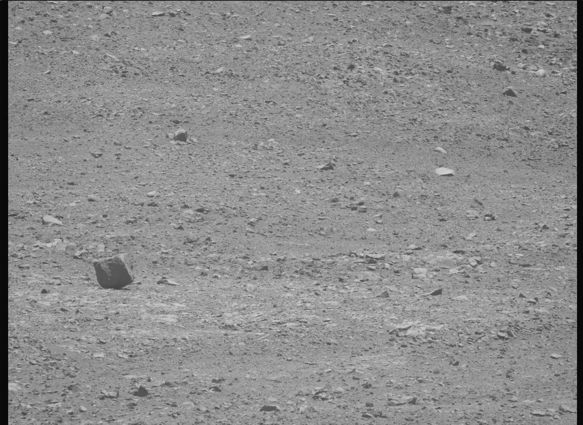 This image was taken by MCZ_LEFT onboard NASA's Mars rover Perseverance on Sol 1651