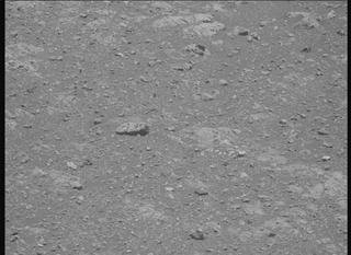 View image taken on Mars, Mars Perseverance Sol 1660: Right Mastcam-Z Camera