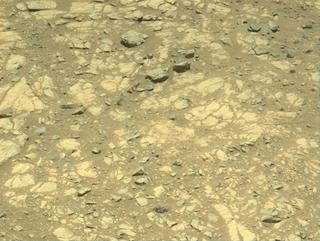 View image taken on Mars, Mars Perseverance Sol 1661: Right Navigation Camera (Navcam)