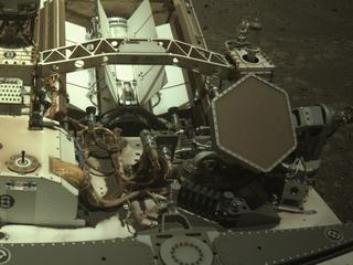 View image taken on Mars, Mars Perseverance Sol 1661: Right Navigation Camera (Navcam)