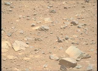 View image taken on Mars, Mars Perseverance Sol 1662: Right Mastcam-Z Camera