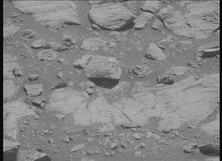 View image taken on Mars, Mars Perseverance Sol 1662: Right Mastcam-Z Camera