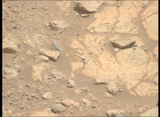 View image taken on Mars, Mars Perseverance Sol 1662: Right Mastcam-Z Camera