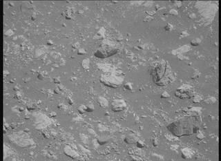 View image taken on Mars, Mars Perseverance Sol 1663: Left Mastcam-Z Camera