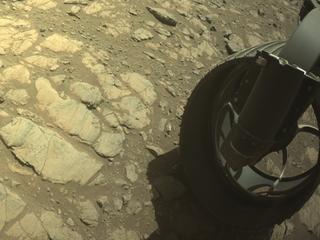 View image taken on Mars, Mars Perseverance Sol 1664: Front Right Hazard Avoidance Camera (Hazcam)