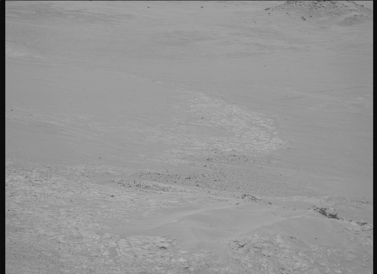 This image was taken by MCZ_RIGHT onboard NASA's Mars rover Perseverance on Sol 1664