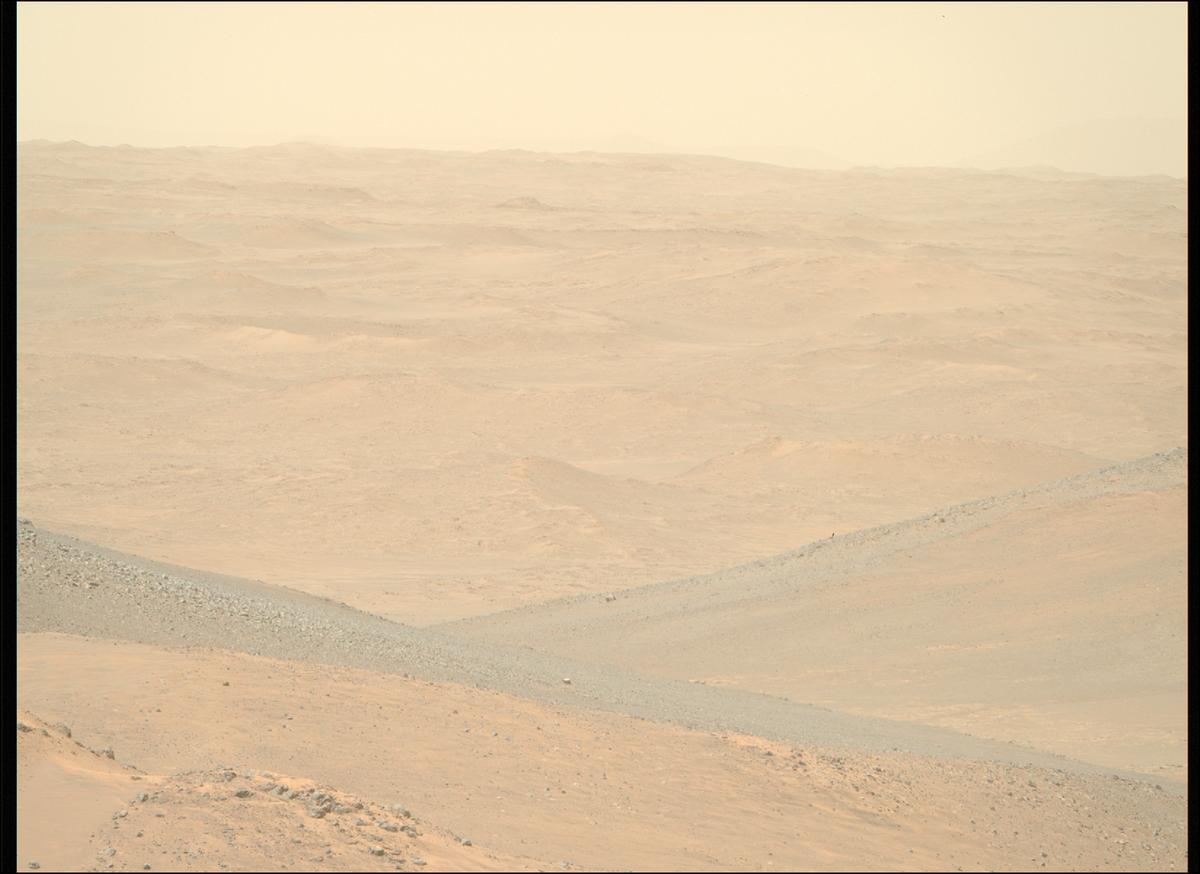 This image was taken by MCZ_RIGHT onboard NASA's Mars rover Perseverance on Sol 1664
