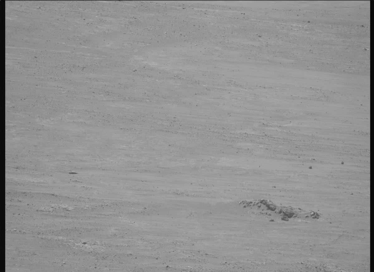 This image was taken by MCZ_RIGHT onboard NASA's Mars rover Perseverance on Sol 1664