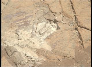 View image taken on Mars, Mars Perseverance Sol 1664: Right Mastcam-Z Camera