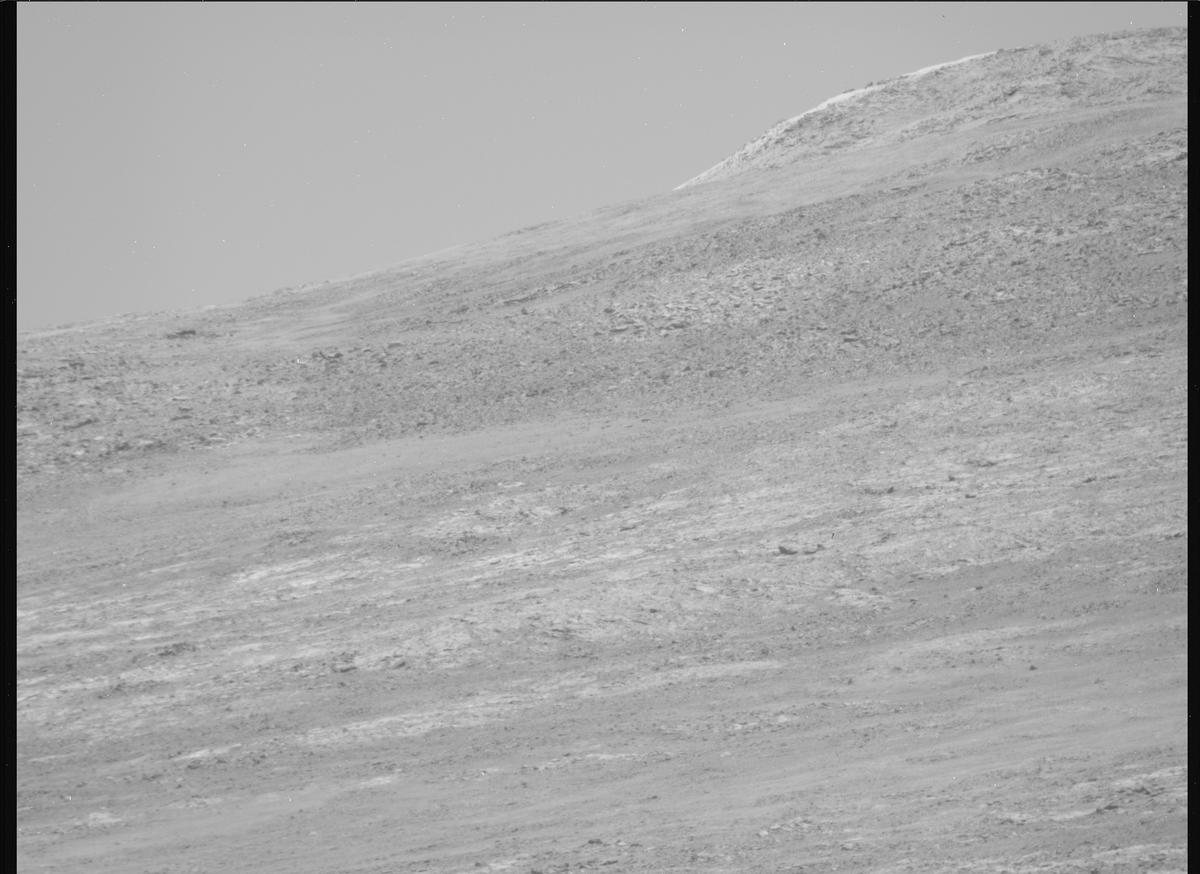 This image was taken by MCZ_RIGHT onboard NASA's Mars rover Perseverance on Sol 1664