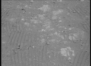 View image taken on Mars, Mars Perseverance Sol 1669: Right Mastcam-Z Camera