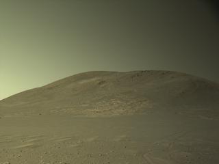 View image taken on Mars, Mars Perseverance Sol 1674: Right Navigation Camera (Navcam)