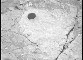 View image taken on Mars, Mars Perseverance Sol 1674: Left Mastcam-Z Camera