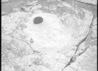 View image taken on Mars, Mars Perseverance Sol 1674: Right Mastcam-Z Camera