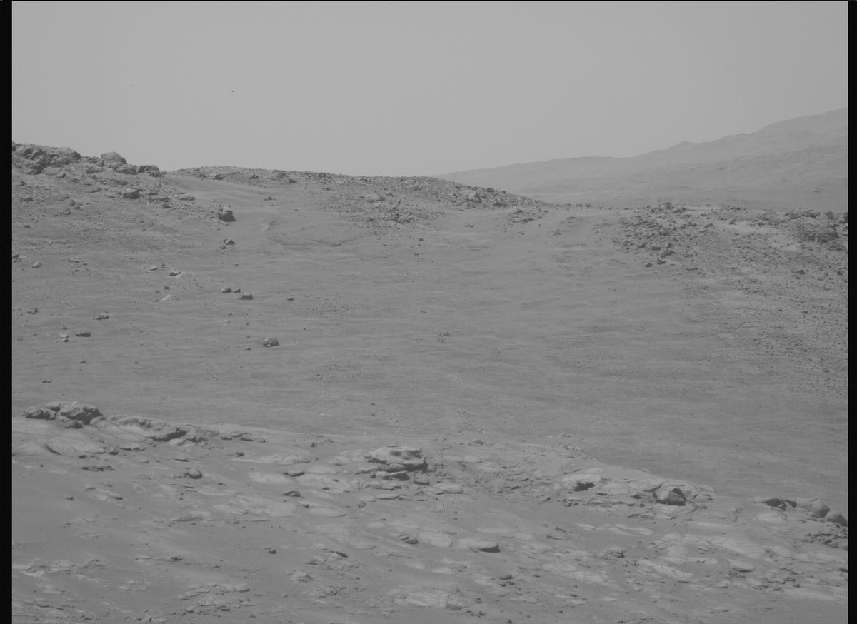This image was taken by MCZ_LEFT onboard NASA's Mars rover Perseverance on Sol 1675