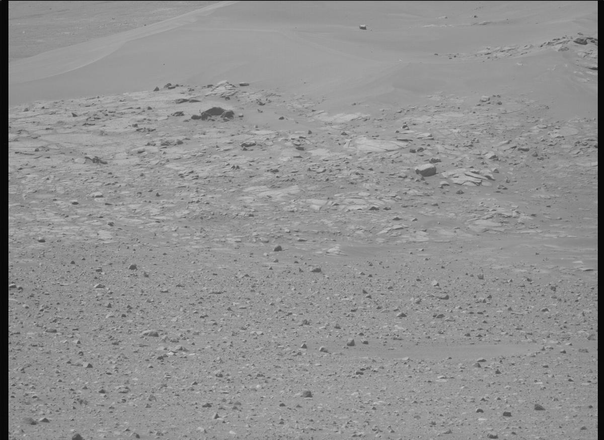 This image was taken by MCZ_LEFT onboard NASA's Mars rover Perseverance on Sol 1675