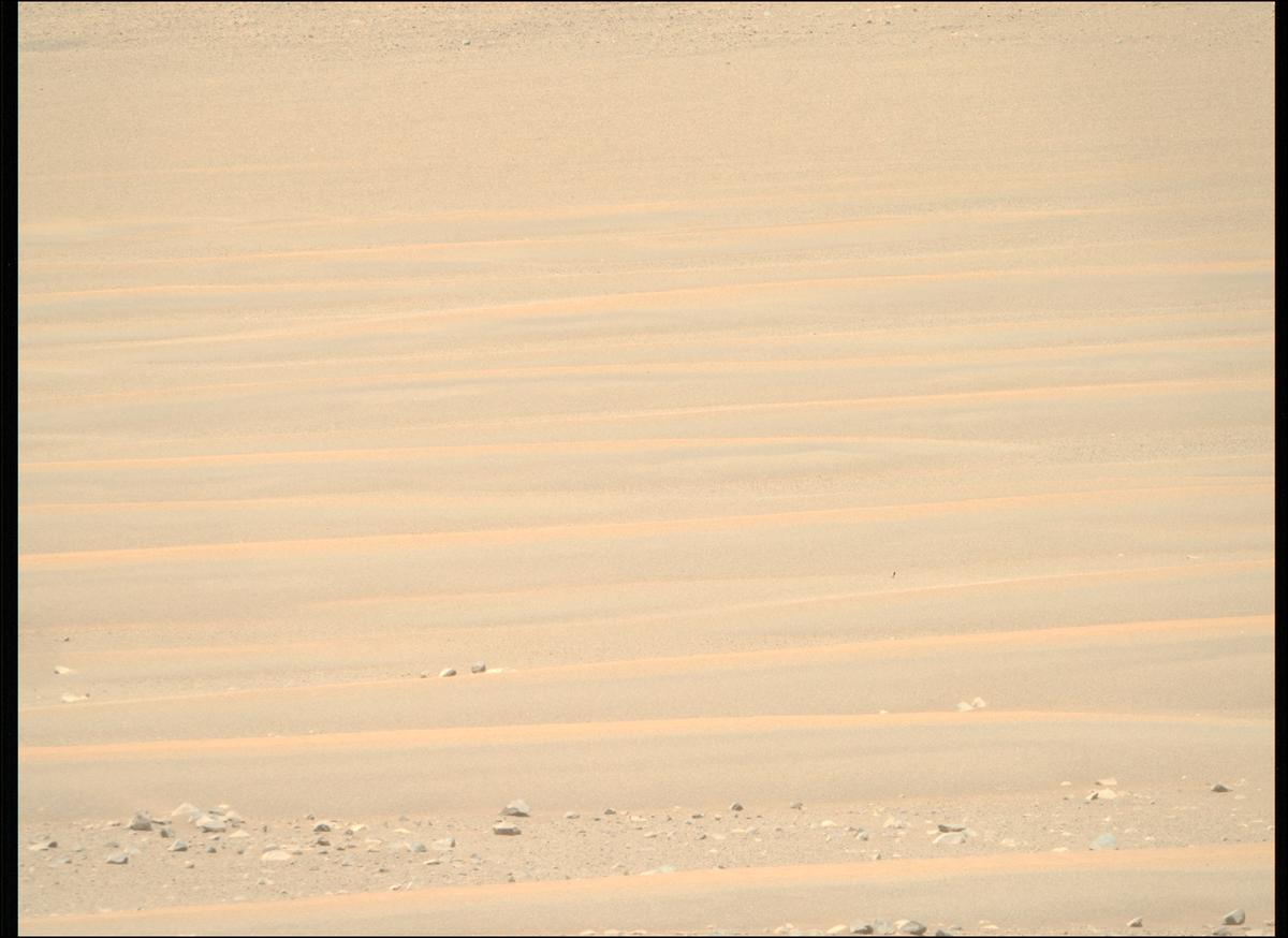 This image was taken by MCZ_RIGHT onboard NASA's Mars rover Perseverance on Sol 1675