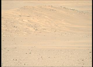 View image taken on Mars, Mars Perseverance Sol 1675: Right Mastcam-Z Camera