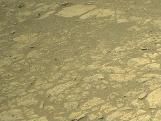 View image taken on Mars, Mars Perseverance Sol 1676: Right Navigation Camera (Navcam)