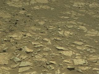 View image taken on Mars, Mars Perseverance Sol 1678: Right Navigation Camera (Navcam)