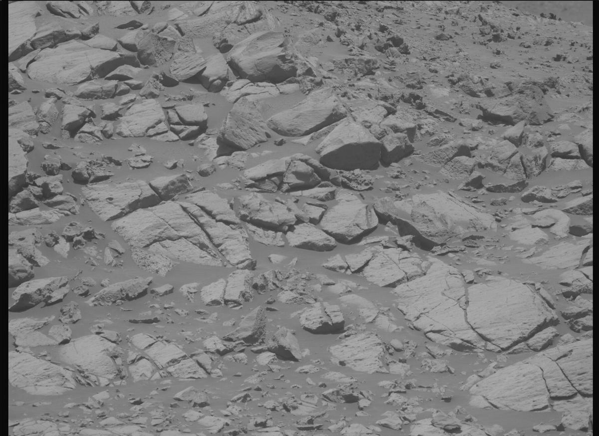 This image was taken by MCZ_LEFT onboard NASA's Mars rover Perseverance on Sol 1678