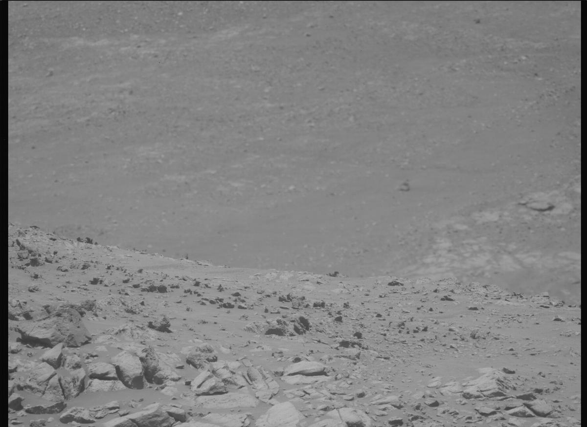 This image was taken by MCZ_LEFT onboard NASA's Mars rover Perseverance on Sol 1678
