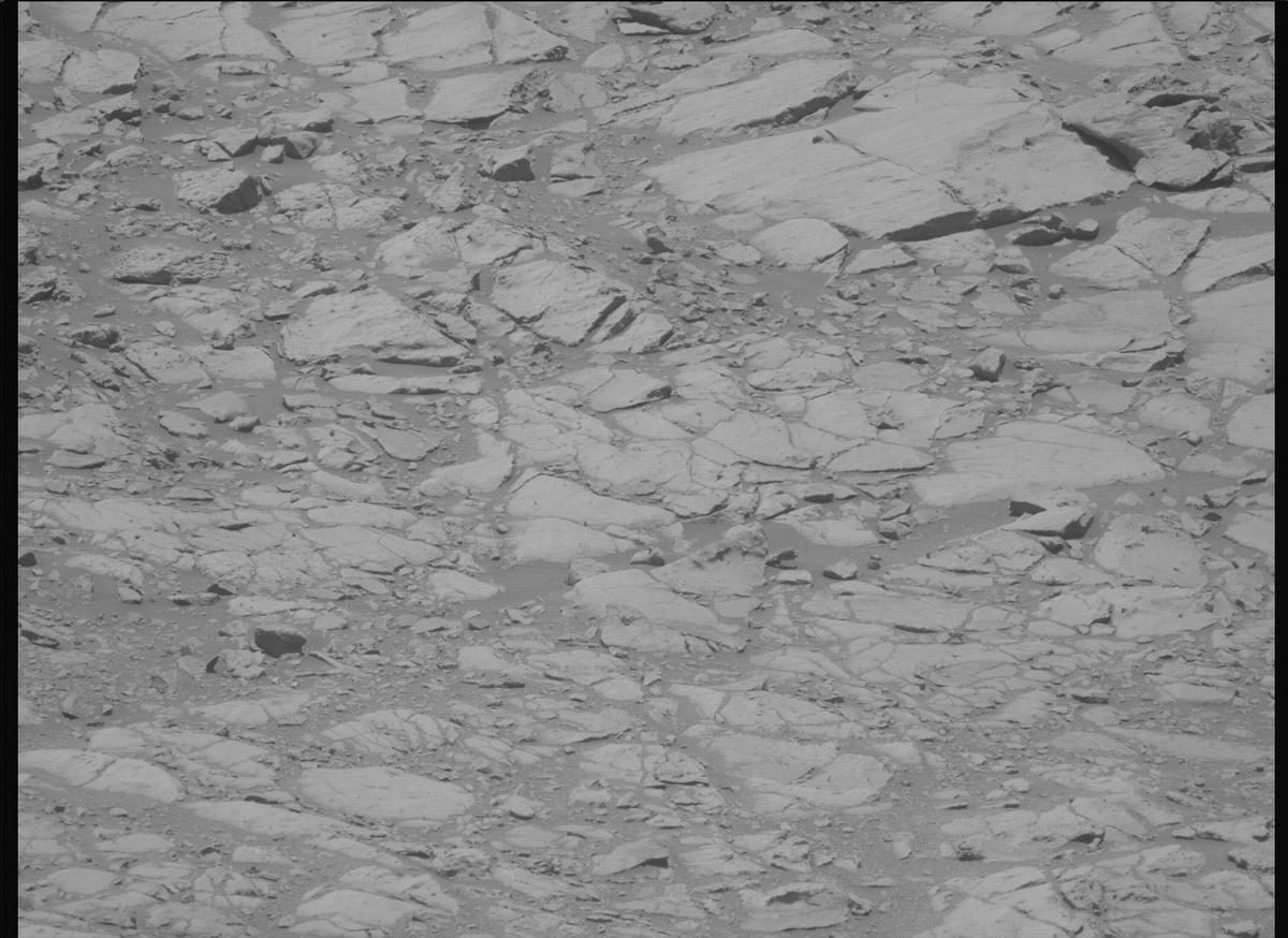 This image was taken by MCZ_LEFT onboard NASA's Mars rover Perseverance on Sol 1678